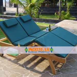Double Lounges Include Cushion Green Color