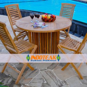 Outdoor Dinning Table  Fixed Round Table And 4 Carina Chair