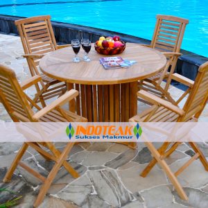 Outdoor Dinning Table